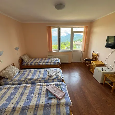 Guest House Chala בית הארחה 3*