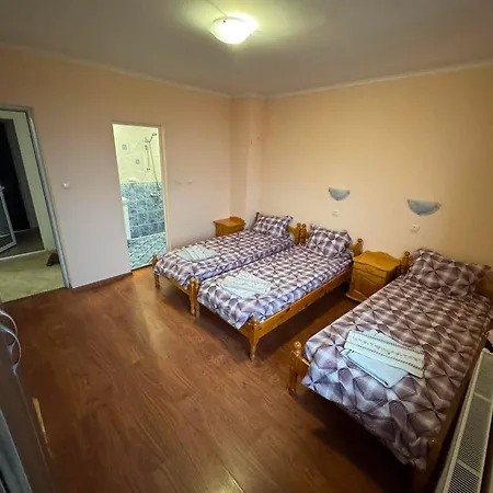 Guest house Guest House Chala 3*