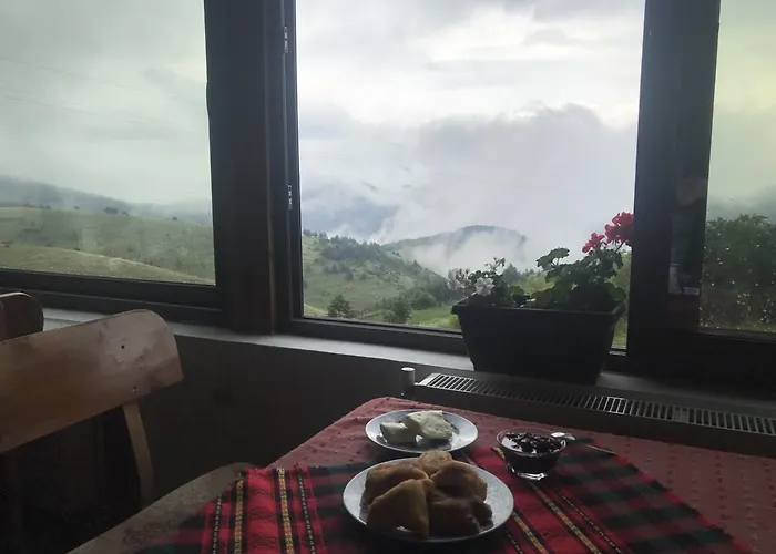 Guest House Chala Maison d'hôtes 3*